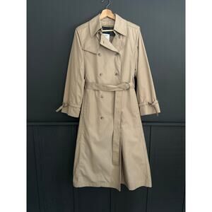 Vintage London Fog Maincoats Tan Beige Long Trench Coat Womens Size 10 Regular